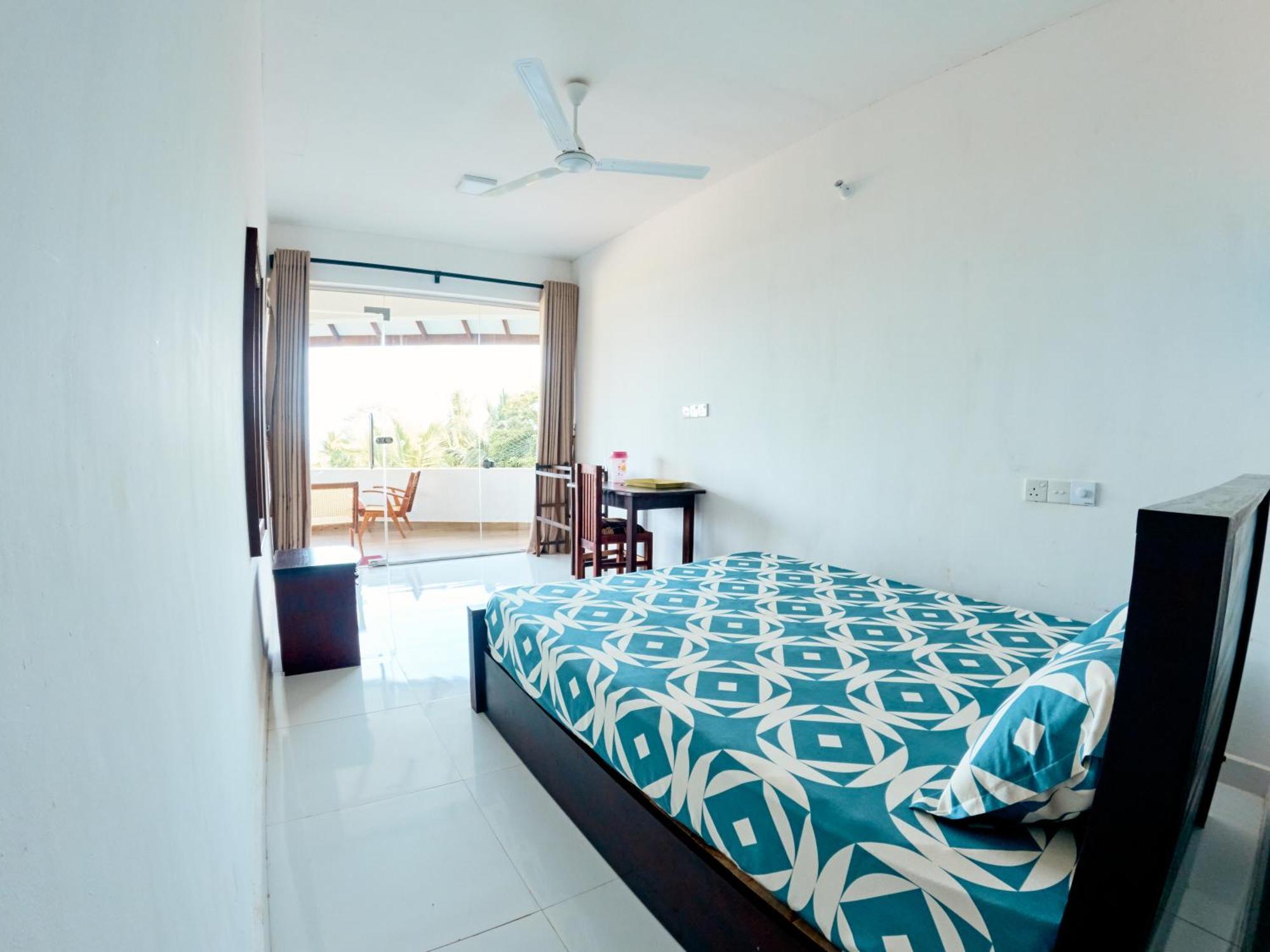 Baden Beach Hotel Kalkudah  Esterno foto